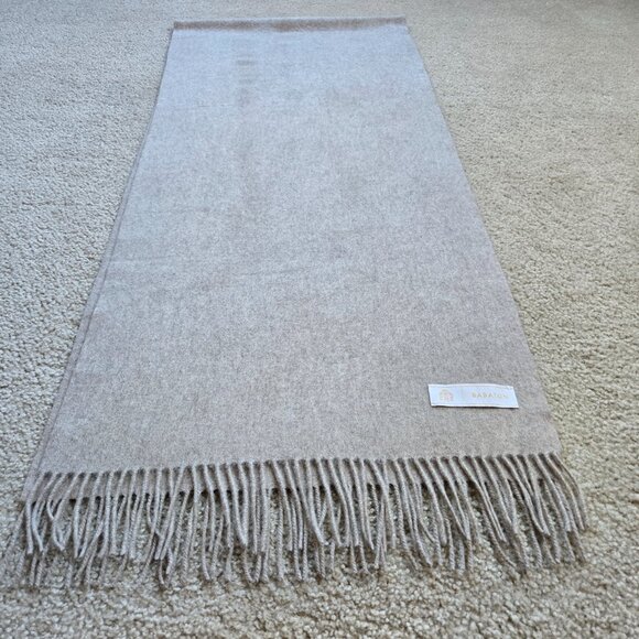 NWOT Babaton Cashmere Scarf Oatmeal Tan - Picture 9 of 11